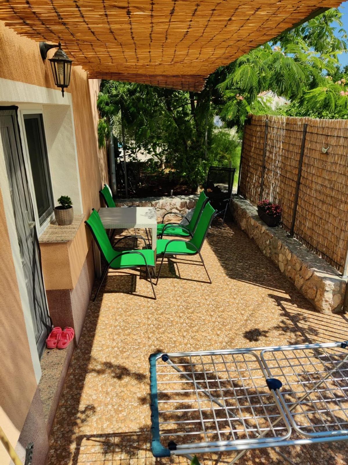 Apartman Kristina Vrbnik Zewnętrze zdjęcie